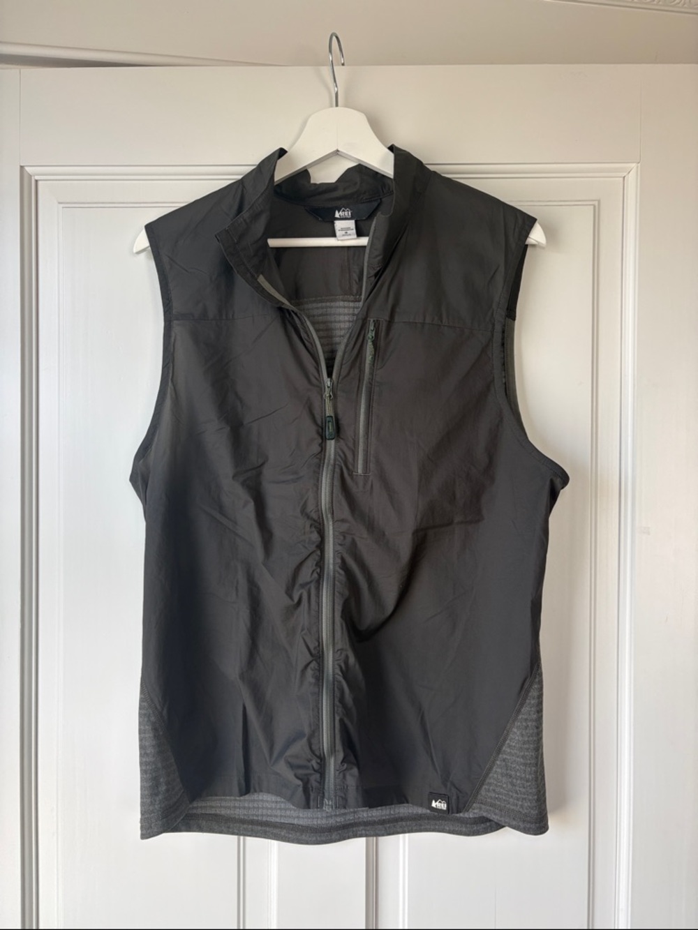 NEW Men’s REI Co-op Screenline Cascade Vest Nylon Lightweight Layer Size Medium